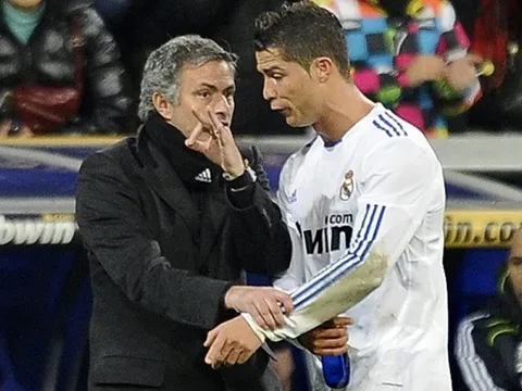 Ronaldo và Mourinho “cả một đời ân oán” với nhau như thế nào?