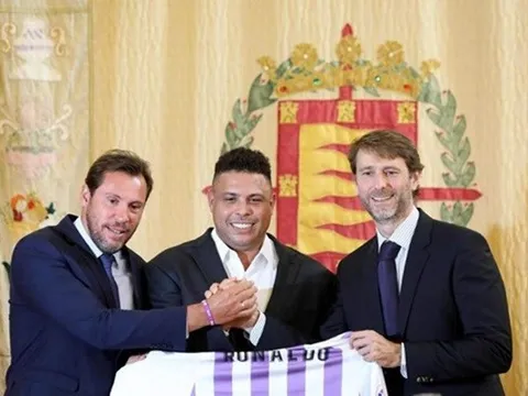 Huyền thoại Ronaldo “béo”: “Tôi không phải người đạo đức giả”