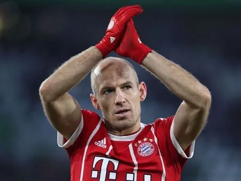 Arjen Robben sẽ đến châu Á chơi bóng?