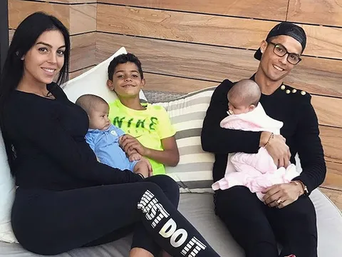 Ronaldo và chuyện tình đẹp như cổ tích