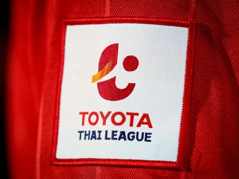 Rời V-League vì lý do tài chính, Toyota vẫn rót tiền tấn cho người Thái