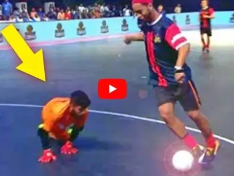 Ronaldinho, Falcao, Ricardinho trổ tuyệt kĩ ở môn Futsal