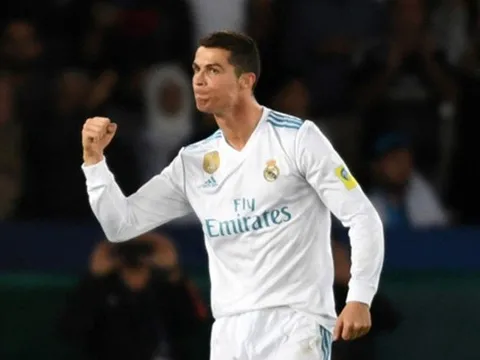 Ronaldo muốn Barca “nghiêng mình” trước Real