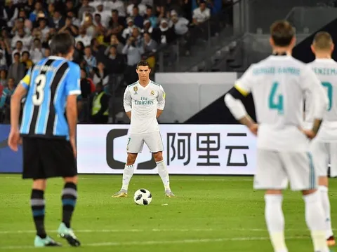 Ronaldo đá phạt cực hiểm giúp Real Madrid vô địch FIFA Club World Cup