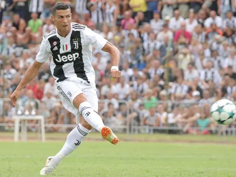 Ronaldo bị tước quyền sút phạt ở Juventus