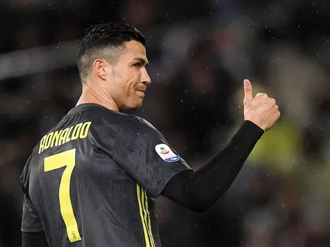Ronaldo lại lập kỷ lục 'vô tiền khoáng hậu' ở Serie A