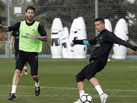 Ronaldo 'luyện' rabona trong buổi tập của Real