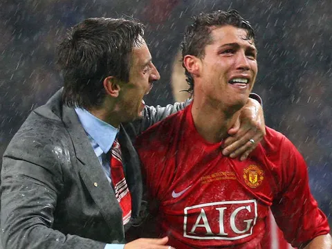 10 khoảnh khắc đẹp nhất của Ronaldo khi khoác áo MU