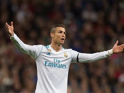 Ronaldo là kẻ vĩ đại mang tính cách nhỏ nhen?