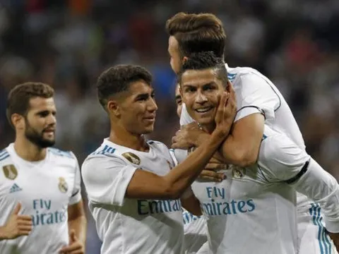 Ronaldo tỏa sáng, Real giữ cúp bạc ở lại Bernabeu