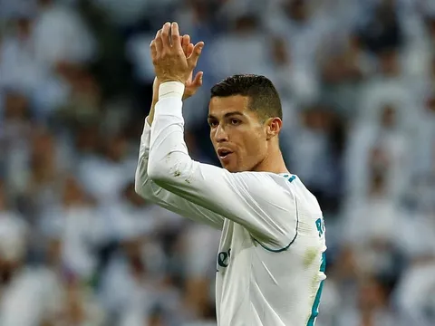 Ronaldo trước cơ hội lập 4 kỷ lục trong 1 tuần
