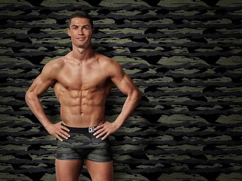Ronaldo và những ngôi sao sở hữu thân hình chuẩn nhất làng bóng đá