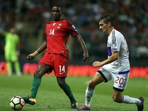 Ronaldo yêu cầu Real Madrid chiêu mộ sao Sporting Lisbon