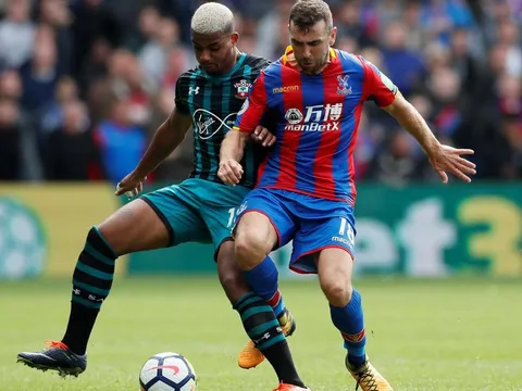 Roy Hodgson đến, nhưng 'ánh sáng' vẫn chưa đến với sân Selhurst Park