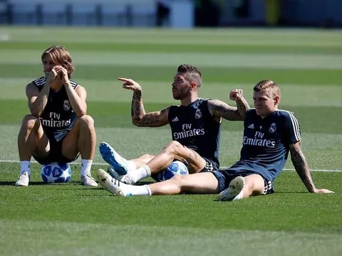 Ramos và những khoảnh khắc 'cực điên' trên sân cỏ