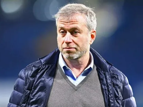 NÓNG: Abramovich 'sẵn sàng bán' Chelsea với giá 2 tỷ bảng