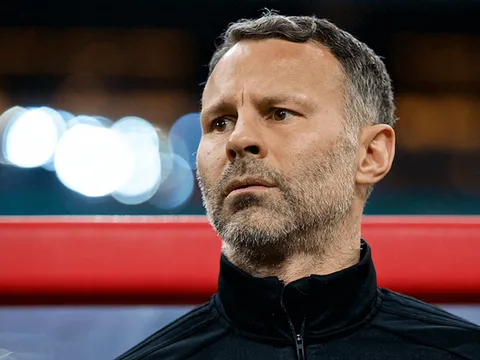 Ryan Giggs: Liverpool không hề mạnh hơn nhưng lại thật đáng sợ