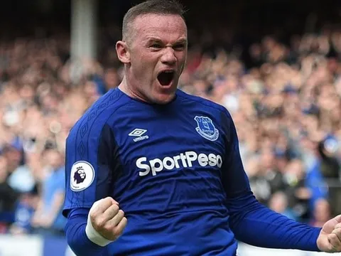 Ryan Giggs: Nếu sút tung lưới Man Utd, Wayne Rooney hãy cứ ăn mừng