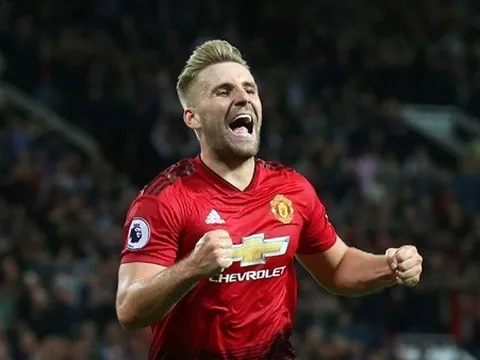 MU và vũ khí bí mật: Phép màu của Luke Shaw