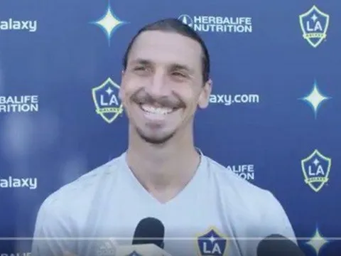 Ibrahimovic: 'Salah không xứng đáng giành giải Puskas'