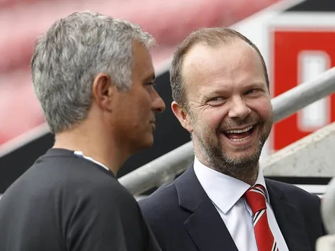 Sa thải Mourinho, Man United lập tức bỏ túi 120 triệu bảng