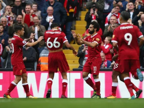 Salah chẳng thể 'gánh' hàng thủ Liverpool mãi được