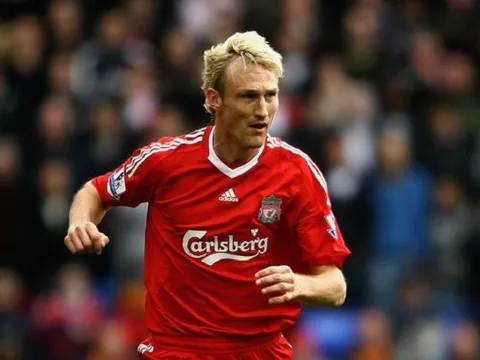 Sami Hyypia - Trung vệ huyền thoại của Liverpool