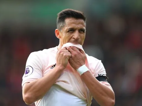 Sốc! Sanchez bị cô lập tại Man Utd, chỉ nói chuyện với 3 cái tên này