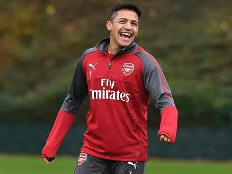 Sanchez cười hết cỡ trước trận đại chiến với Man City