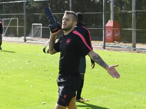 Sao Arsenal quậy tưng bừng, chờ đón Cologne