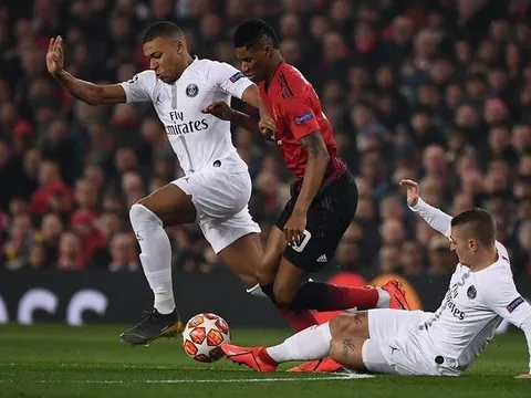 Sao Liverpool "cười hả hê" trên nỗi đau của Man Utd