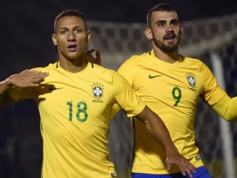Sao Premier League CHÍNH THỨC "tỏ tình" với Barca và Real