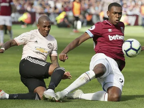 Sao trẻ Ngoại hạng Anh hồi đáp lời chèo kéo của Man Utd