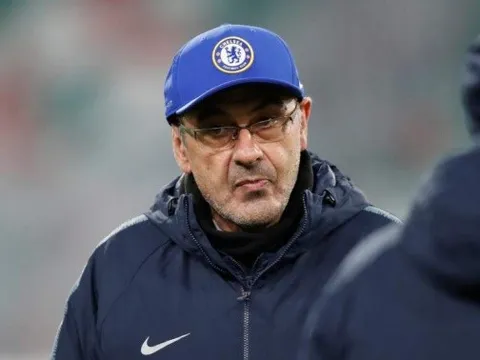 Sarri: "Cậu ấy đang dần trở thành tiền vệ xuất sắc không chỉ ở Anh"