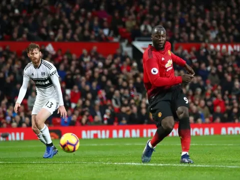 Sau hơn 8 tháng, Lukaku mới lại làm được điều này