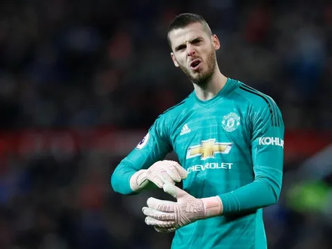 Sau Pogba, Juventus tính 'cướp' luôn De Gea khỏi Man Utd