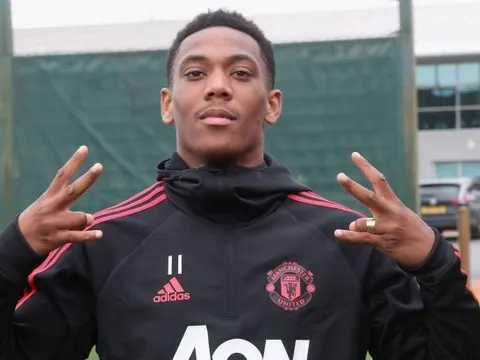 HLV Mourinho ra quyết định quan trọng với Martial và Bailly