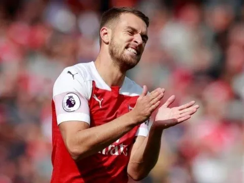 Tiết lộ sốc! M.U thất bại trong việc chèo kéo Ramsey dù chi ra 50 triệu bảng