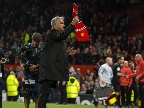 Tại sao nói thất bại trước Spurs là sự đau đớn tột cùng của Mourinho?