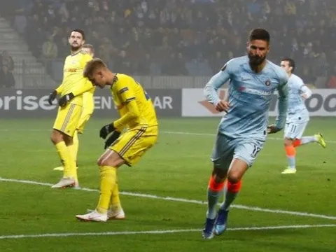 Giroud lập công, Sarri khẳng định điều này chắc như 'đinh đóng cột'