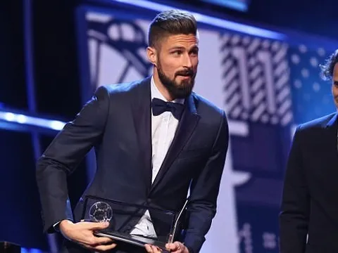 Siêu phẩm của Giroud là bàn thắng đẹp nhất 2017