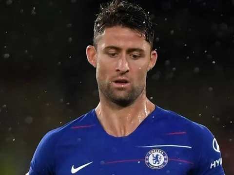 Nóng! Khủng hoảng hàng thủ, Milan muốn 'cướp' mục tiêu của Man Utd