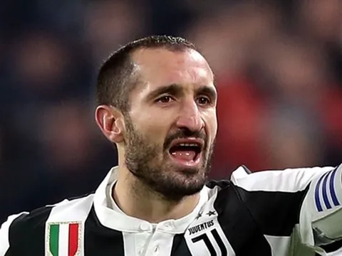 Chiellini gây ấn tượng với thế giới bóng đá bằng chiến dịch ý nghĩa