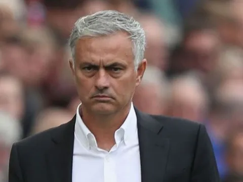 HLV Mourinho phát biểu 'cực chất' về trận đấu với Tottenham