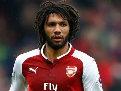"Cậu ấy cần rời Arsenal ngay trong tháng Giêng"