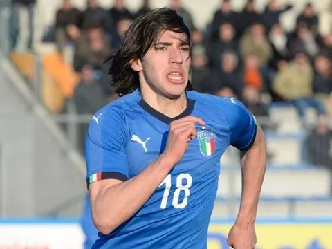 Liverpool gây sốc với 'tiểu Pirlo', tương lai thương vụ sao 25 triệu bảng của MU mập mờ