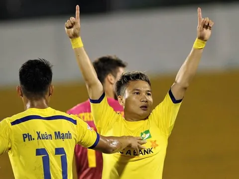 Góp công giúp SLNA vô địch, Phi Sơn vẫn dứt áo ra đi