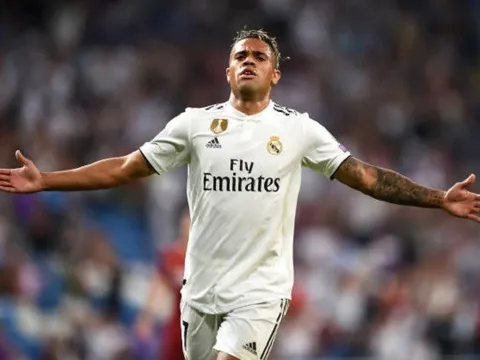 Số 7 mới của Real khiến cái tên Ronaldo lui vào dĩ vãng