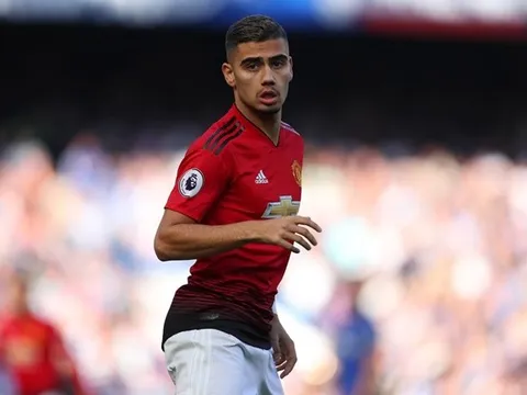 Sốc! Không phải Arsenal, Valencia, đây mới là bến đỗ mới của sao Man Utd