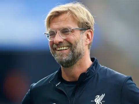 Sốc! Liverpool thăng hoa nhờ Klopp cho học trò uống "thần dược"
